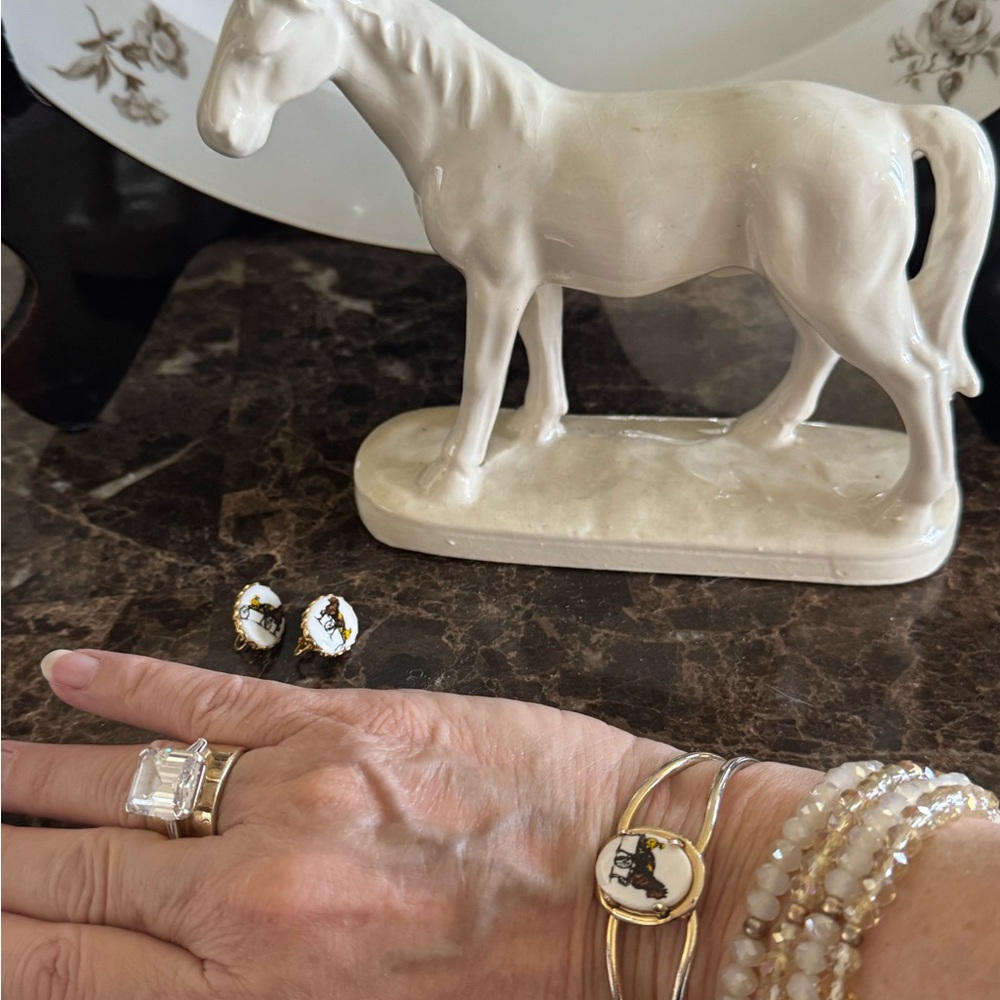 Gold Equestrian Porcelain Bangle Bracelet and Earrings Set - Picture 3 of 4